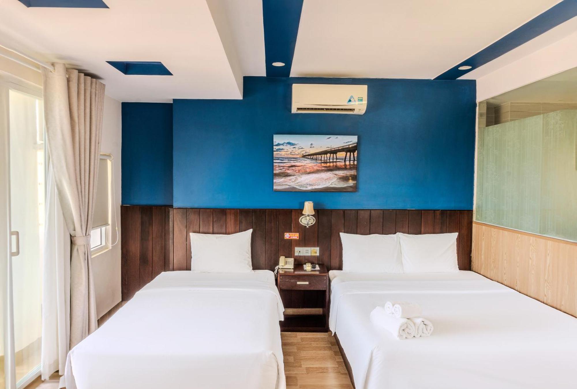 Melyna Hotel Nha Trang Beach Esterno foto