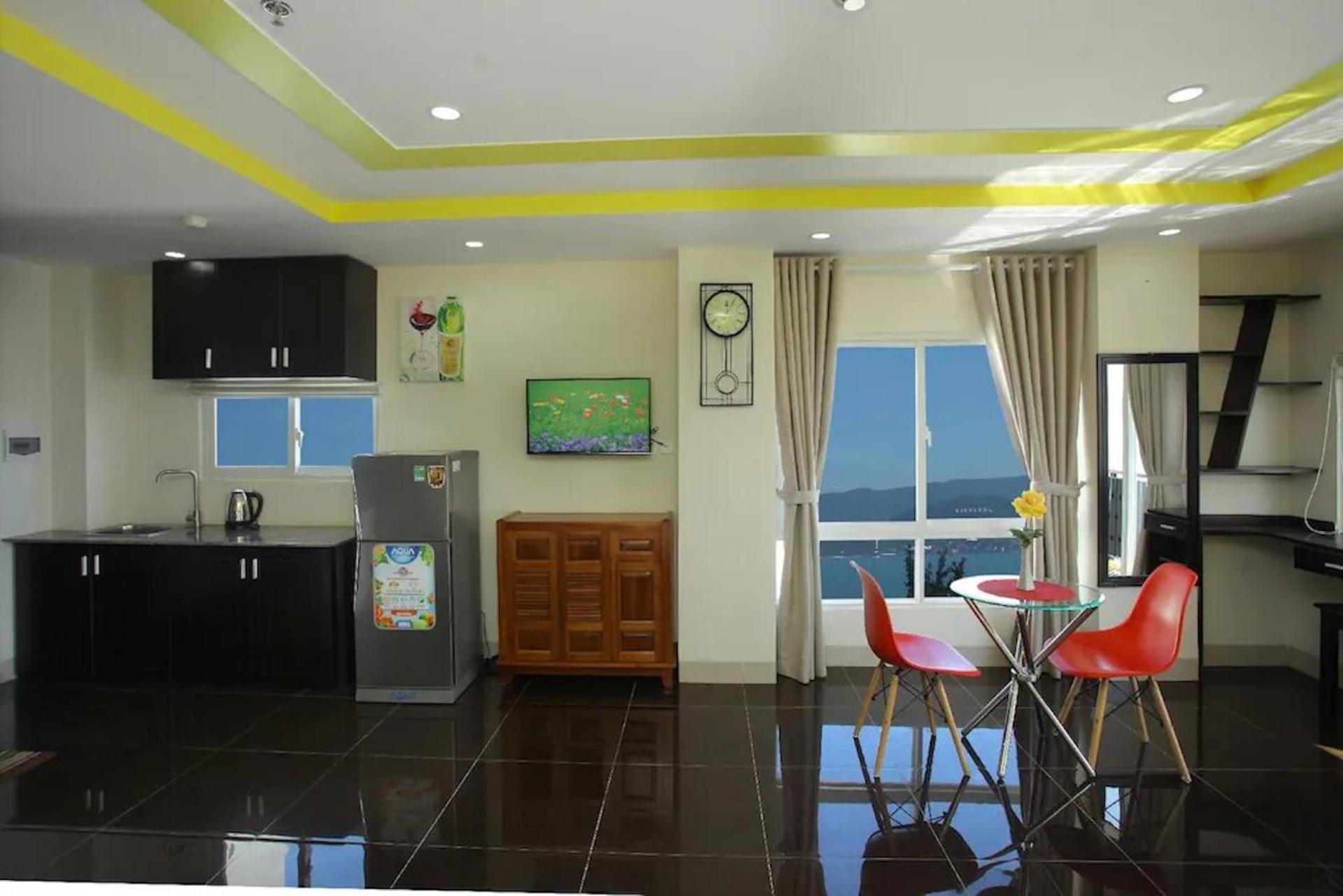 Melyna Hotel Nha Trang Beach Esterno foto